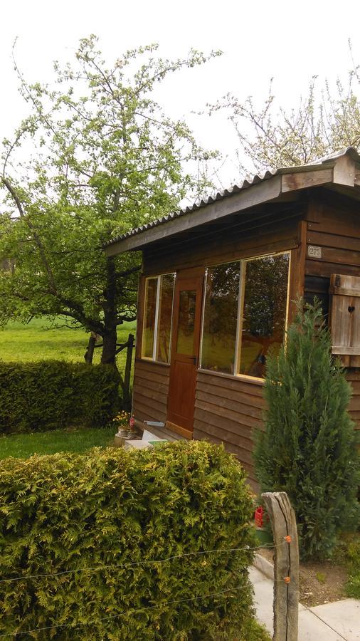S'Husli Bed and Breakfast Embrach Exteriör bild